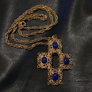 Sarah Coventry Vintage Filigree Cross